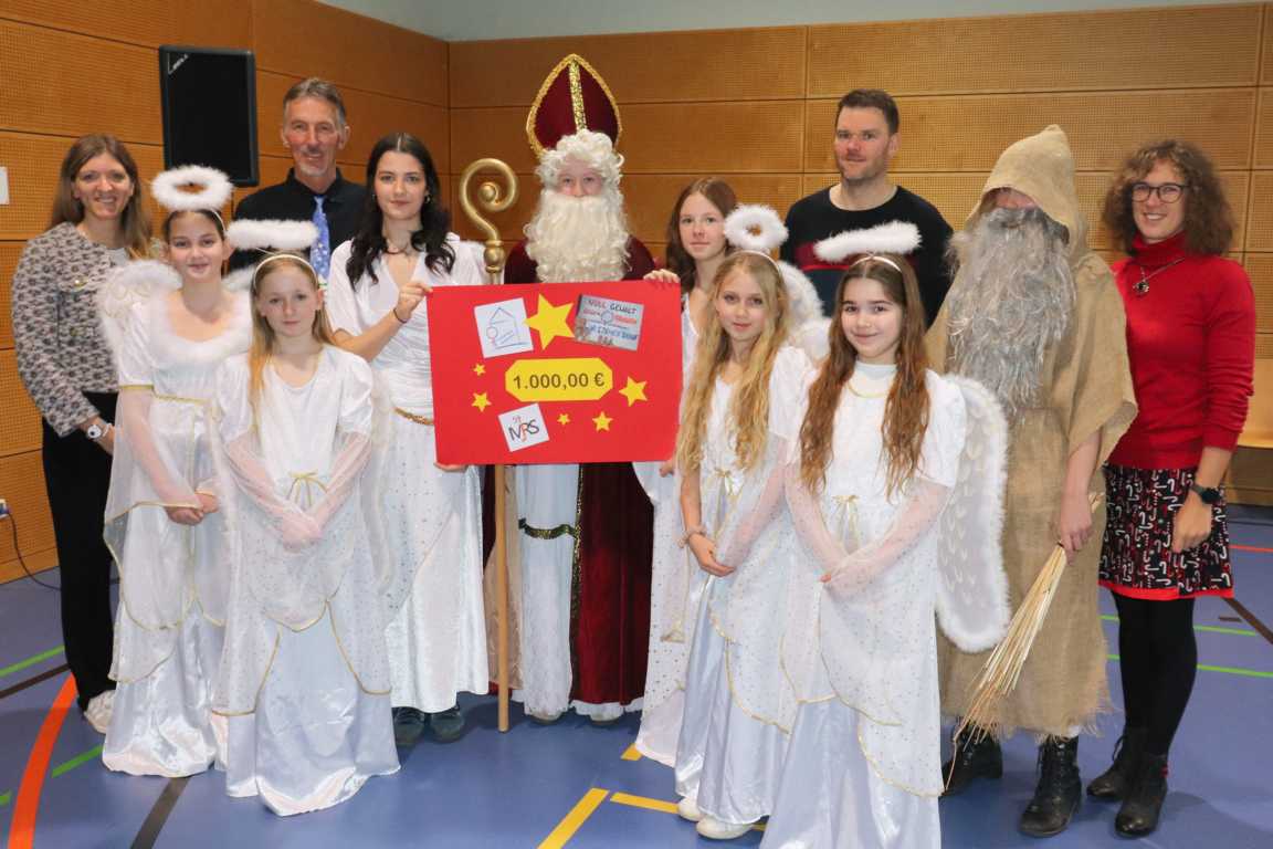 K1024_Gruppenfoto_Spende_3