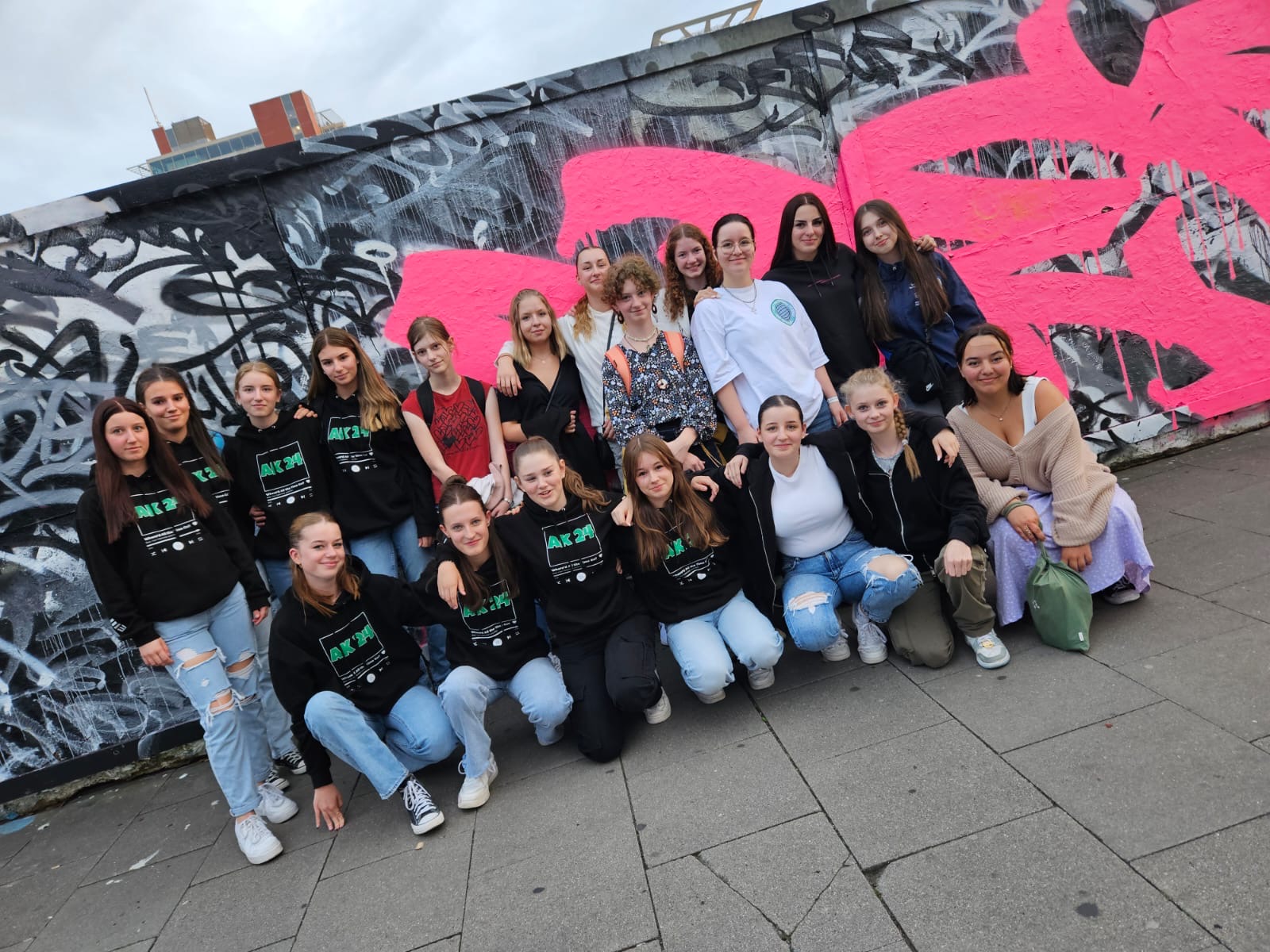 e372f051-d881-4aac-b5c7-8b9e57298e05_2023-09-23_05_57_56