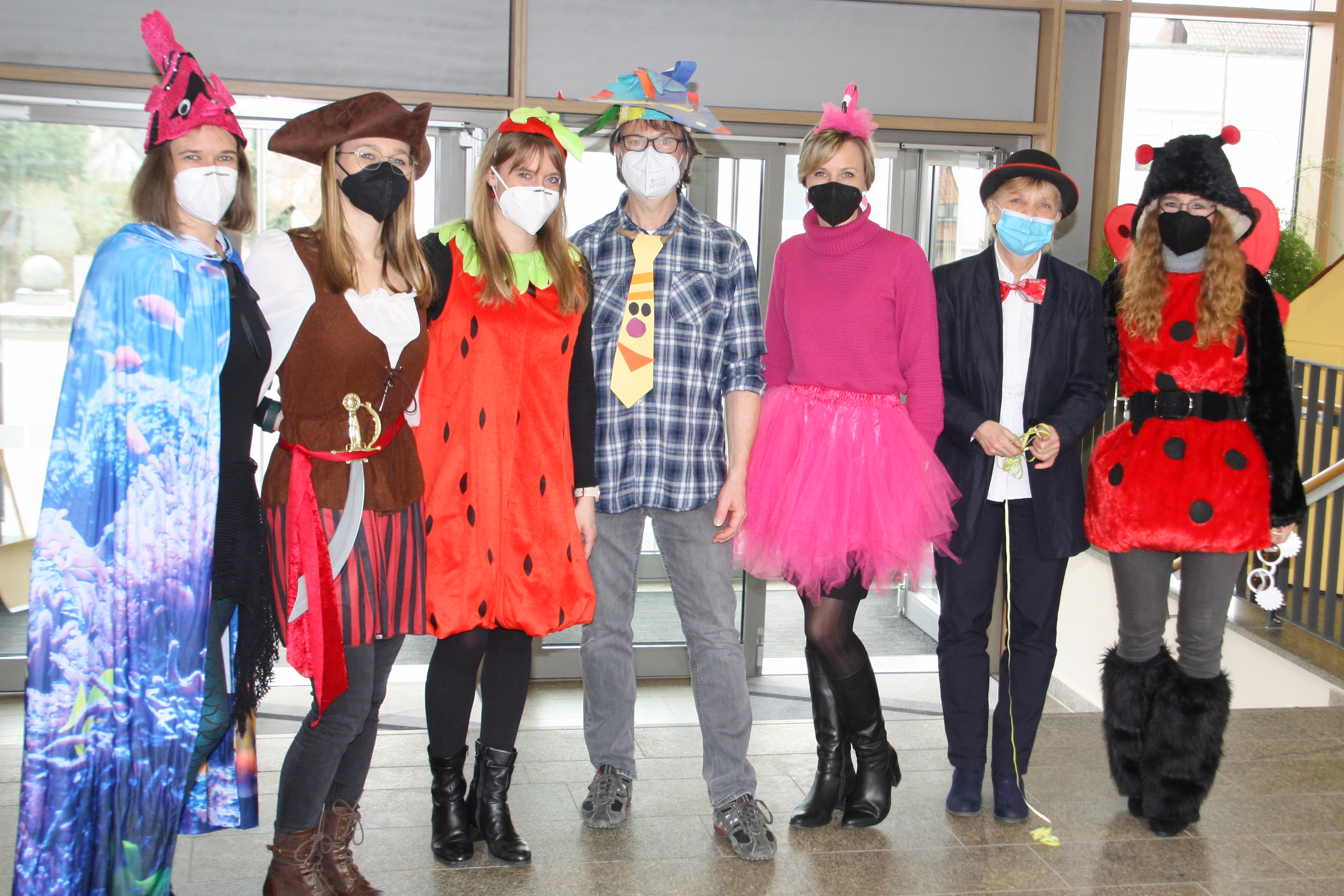 LehrerInnen_kostmiert_1